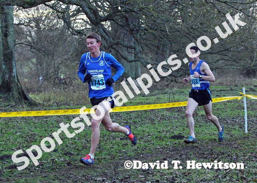 Oliver James (Sunderland Harriers) senior mens NEHL, Wallington Hall. Photo: David T. Hewitson/Sports for All Pics